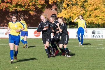 Bild 185 - wBJ TuS Felde - SV Henstedt Ulzburg : Ergebnis: 1:8